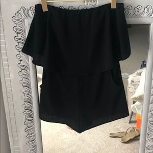 Strapless shorts romper